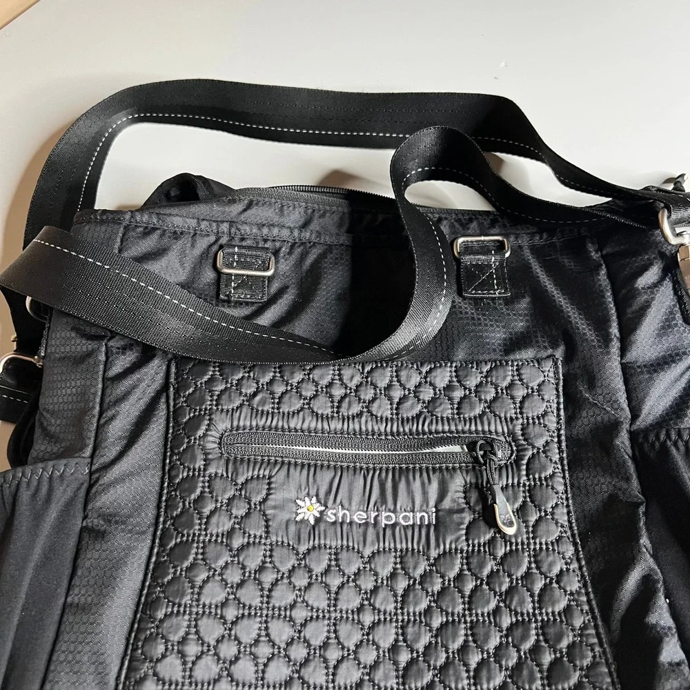 Sherpani Soleil Convertible Backpack Tote Crossbody Bag Black Ripstop Nylon